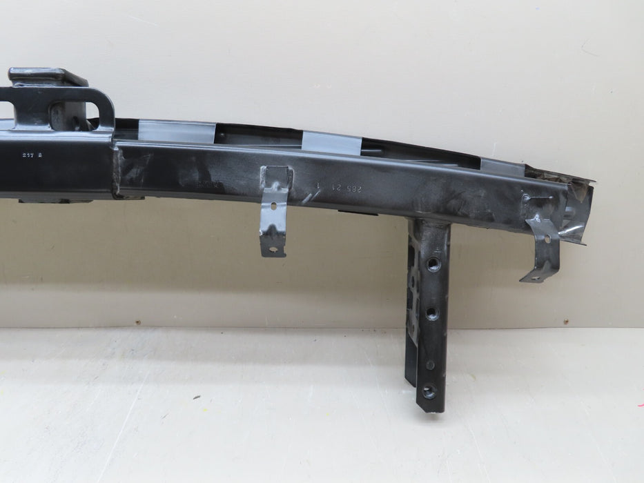 2015-2020 ESCALADE TAHOE YUKON REAR BUMPER REINFORCEMENT TOW HITCH OEM 22806381