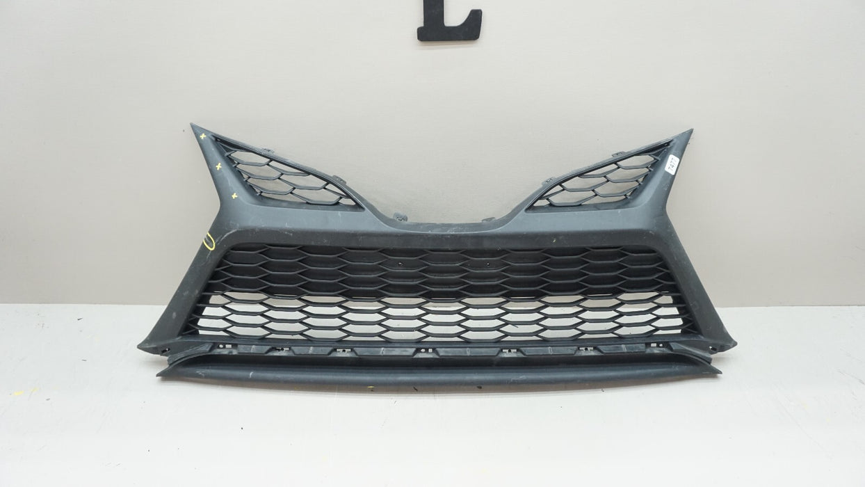 2018-2020 TOYOTA CAMRY FRONT LOWER RADIATOR GRILLE GRILL OEM 53113-06160
