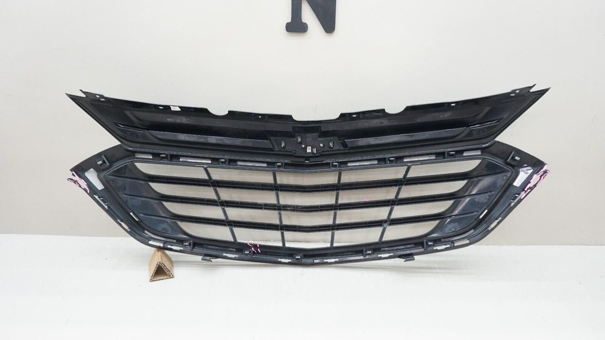 2018-2021 CHEVROLET EQUINOX FRONT BUMPER RADIATOR GRILLE GRILL OEM 84150736