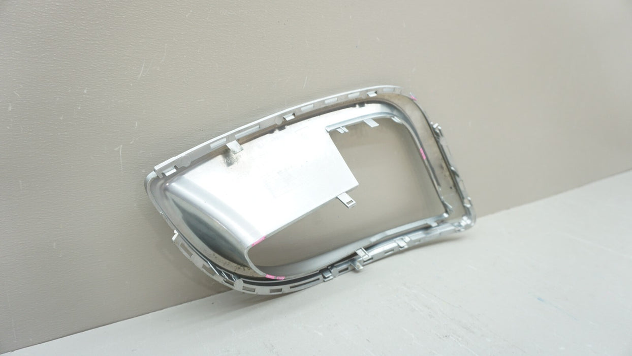 2010-2016 BUICK REGAL FRONT RIGHT FOG LIGHT TRIM COVER OEM 13267844