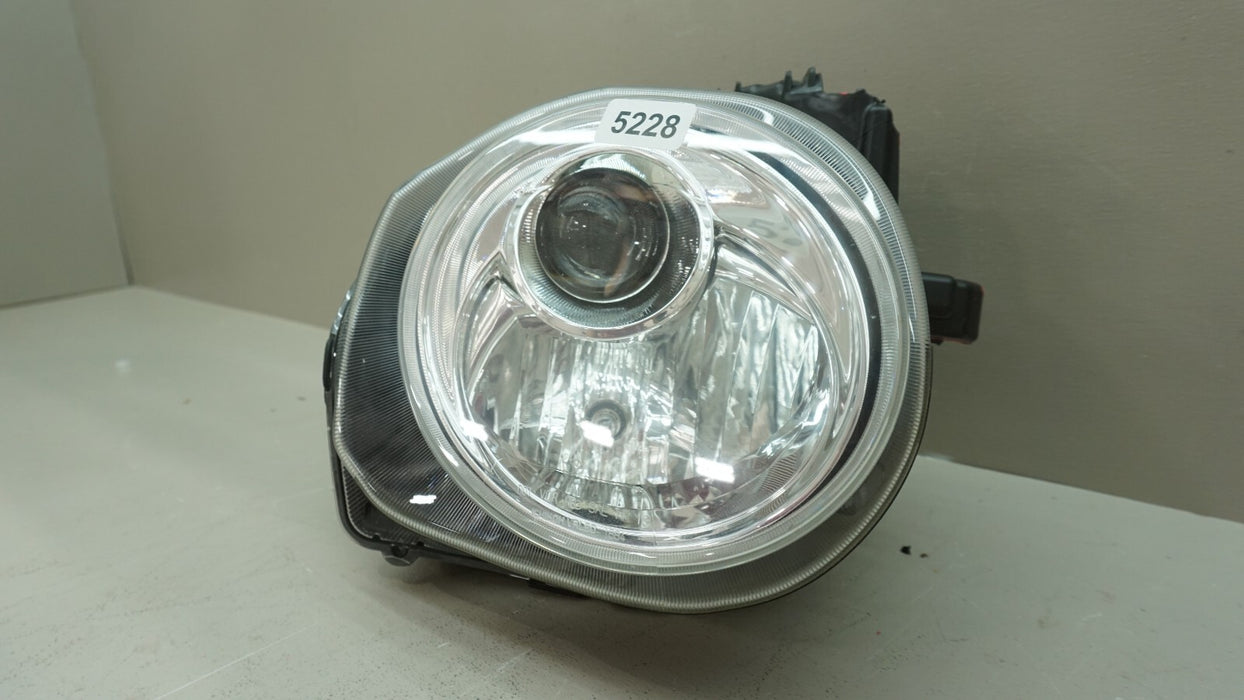 2017-2017 NISSAN JUKE FRONT RIGHT PASSENGERS SIDE HALOGEN HEADLIGHT OEM