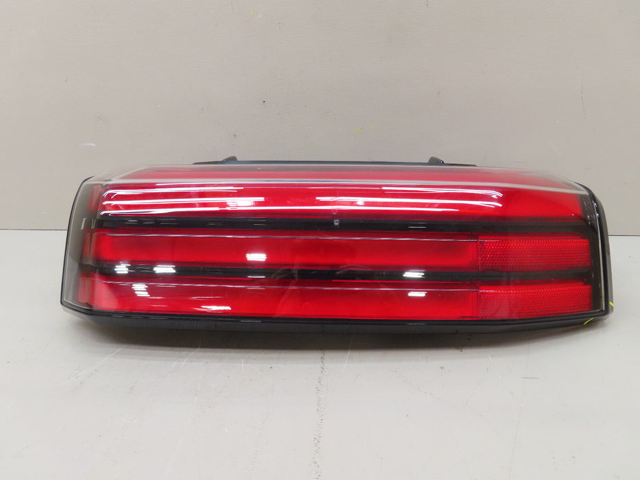 2022 2023 TOYOTA TUNDRA REAR RIGHT PASSENGER SIDE TAIL LIGHT LED OEM