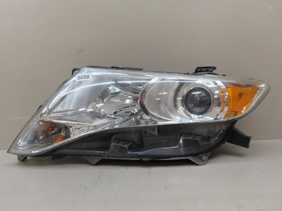2009-2015 TOYOTA VENZA FRONT LEFT DRIVER SIDE HEADLIGHT  OEM