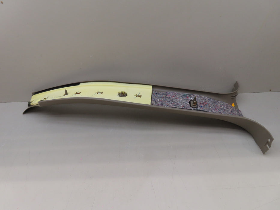 2000-2003 CHEVROLET/GMC TAHOE-SUBURBAN/YUKON CENTER PILLAR TRIM OEM 15162201