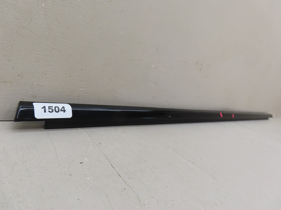 2021-2024 JEEP GRAND CHEROKEE L REAR RIGHT DOOR BELT WEATHERSTRIP OEM 68458856AC