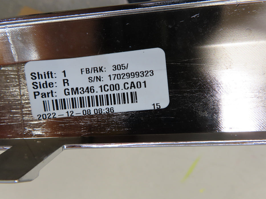 2024 CHEVROLET EQUINOX REAR BUMPER FASCIA TRIM MOLDING CHROME OEM 23218672