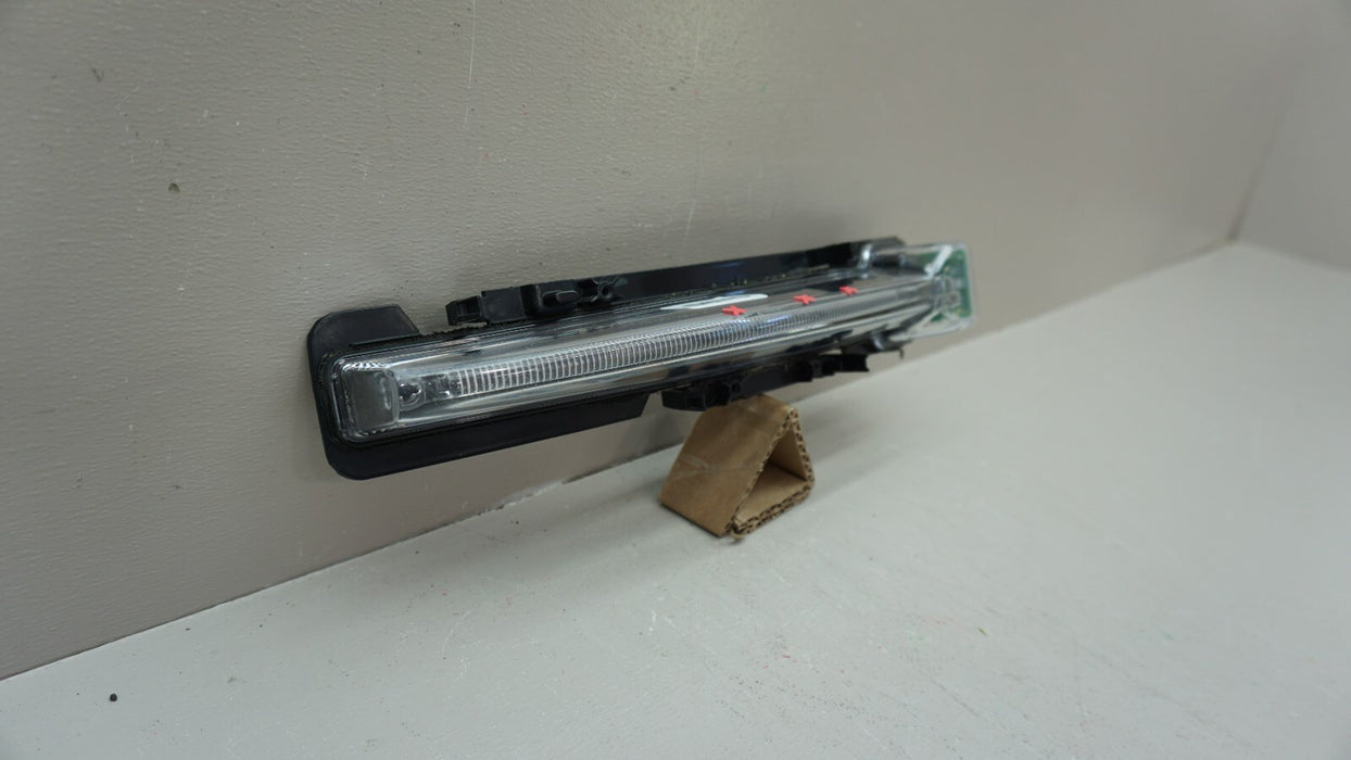 2010-2019 FORD TAURUS LEFT DRIVER SIDE  TURN SIGNAL LIGHT OEM AG13-13B221-AB