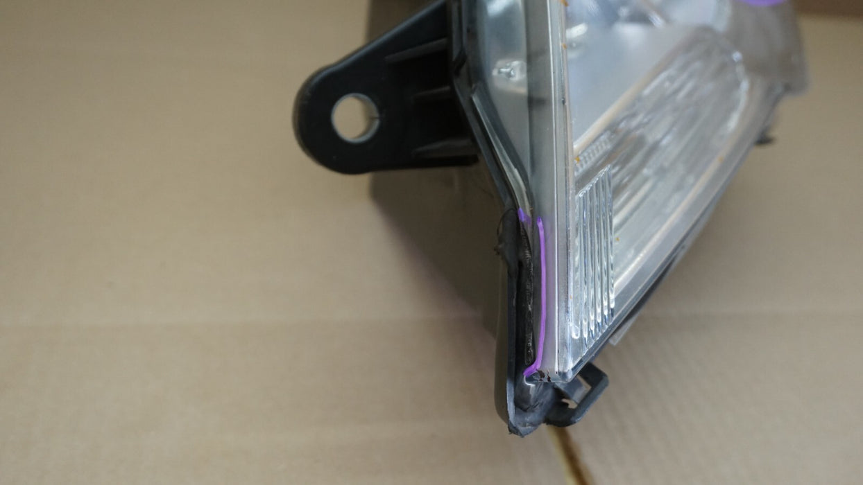 2009-2014 VOLKSWAGEN ROUTAN FRONT LEFT DRIVER SIDE HEADLIGHT LAMP HALOGEN OEM
