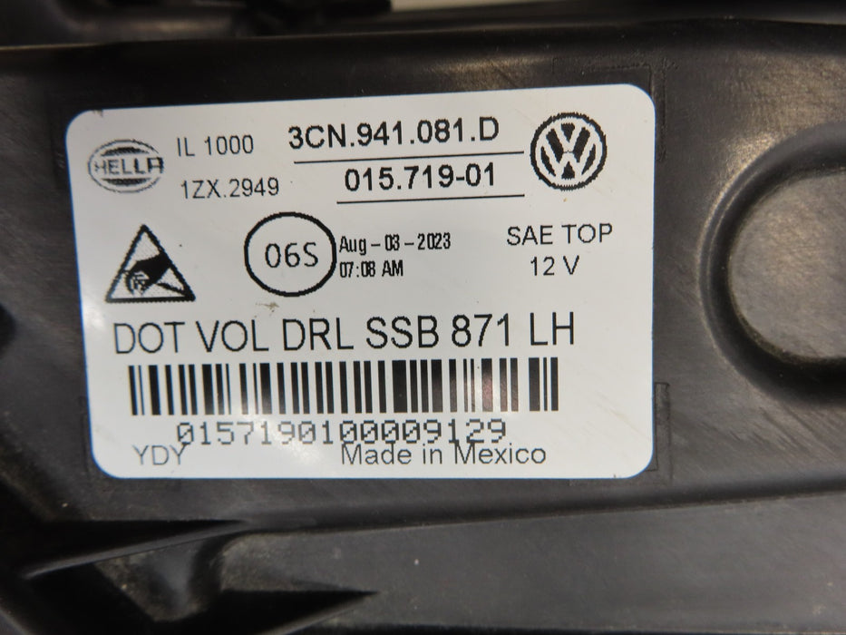 2024 2025 VOLKSWAGEN ATLAS CROSS SPORT LEFT DRIVER LED HEADLIGHT OEM.