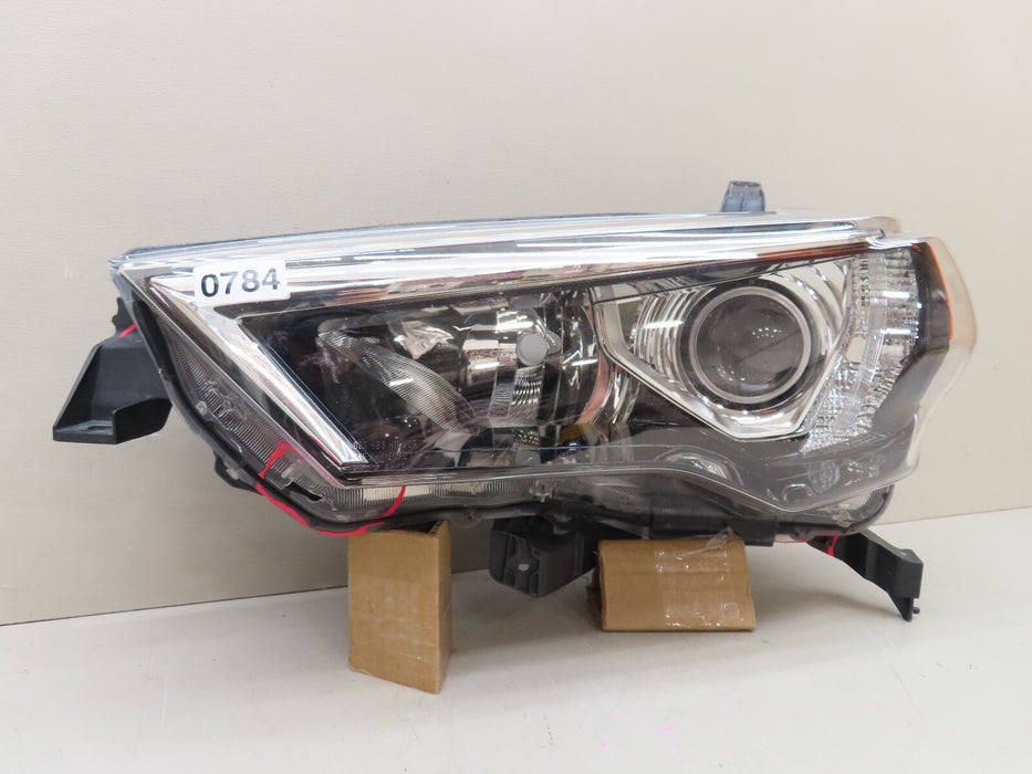 2014-2020 TOYOTA 4RUNNER FRONT LEFT DRIVER SIDE HEADLIGHT HALOGEN OEM