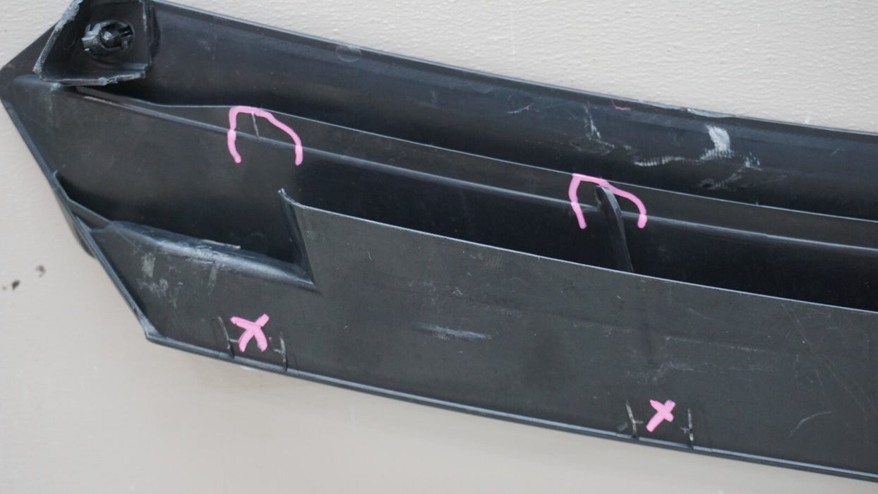 2017-2019 TOYOTA COROLLA FRONT UPPER GRILLE 53111-02B00 OEM 17 18 19