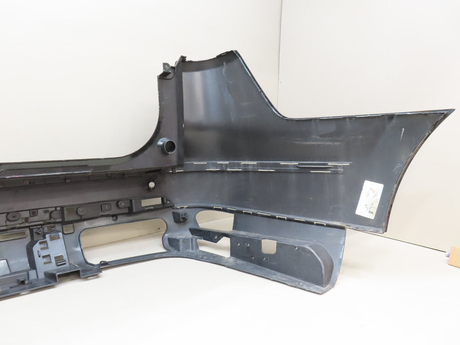 2022 2023 LINCOLN NAVIGATOR REAR BUMPER COVER OEM