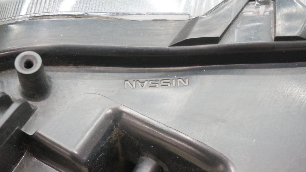 2017-2020 NISSAN ROGUE FRONT LEFT DRIVER SIDE LED HEADLIGHT OEM