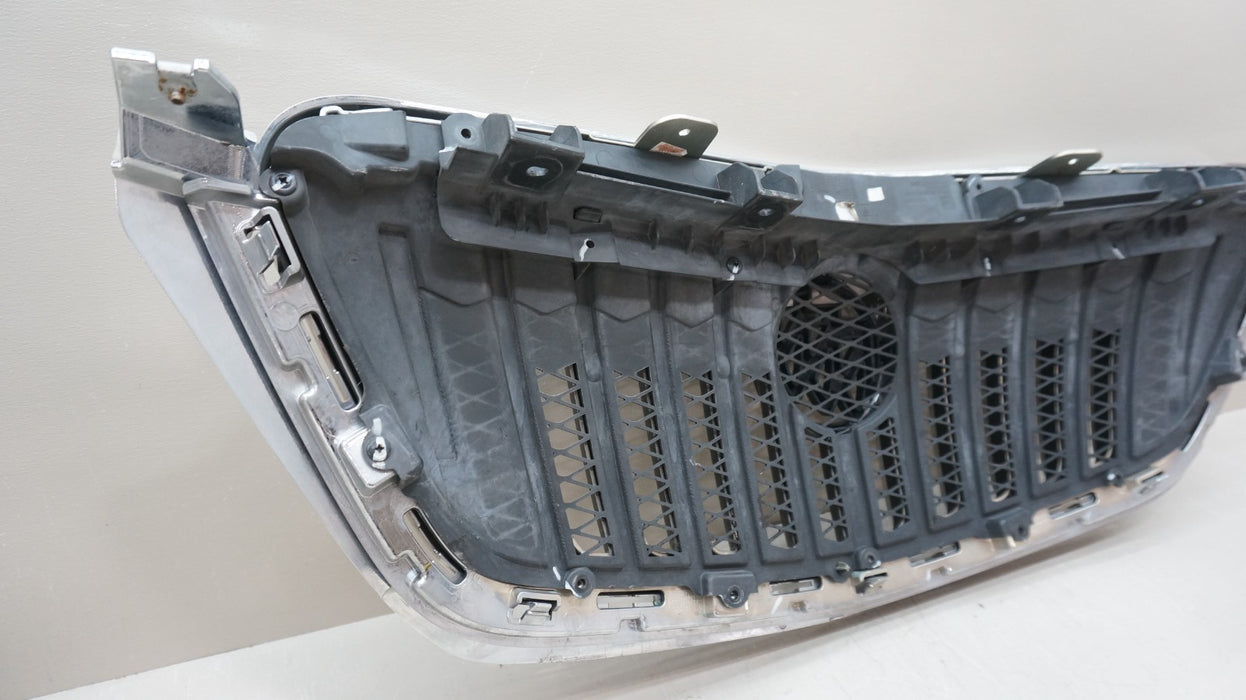 2013-2016 BUICK ENCORE FRONT UPPER GRILLE GRILL OEM 95391793