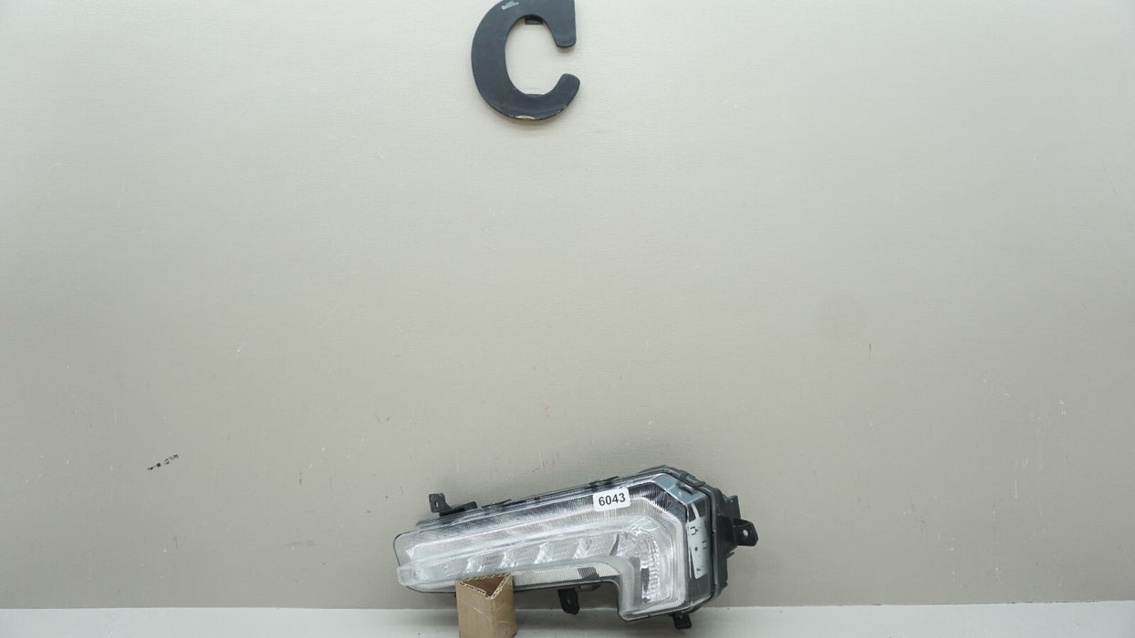 2016-2018 CHEVROLET MALIBU FRONT LEFT DRIVERS SIDE FOG DAY RUNNING LIGHT OEM