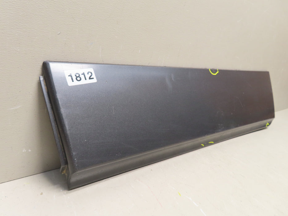 2013-2016 BUICK ENCORE REAR RIGHT PASSENGER DOOR MOLDING TRIM PANEL 95483006