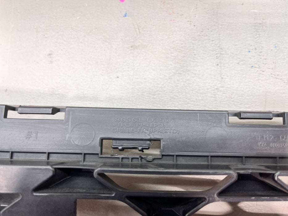 2019-2021 HYUNDAI TUCSON FRONT BUMPER LOWER GRILLE OEM 86561-D3500