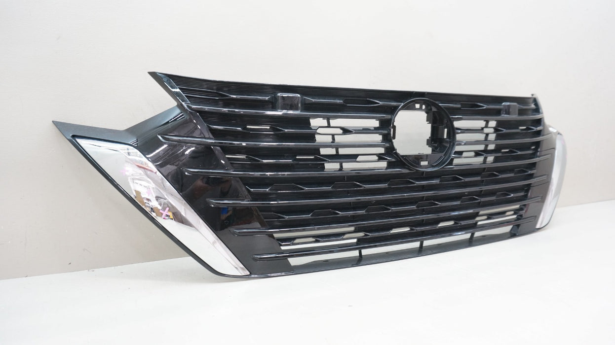 2024-2025 NISSAN SENTRA FRONT BUMPER RADIATOR GRILLE  6220A6LY0A OEM