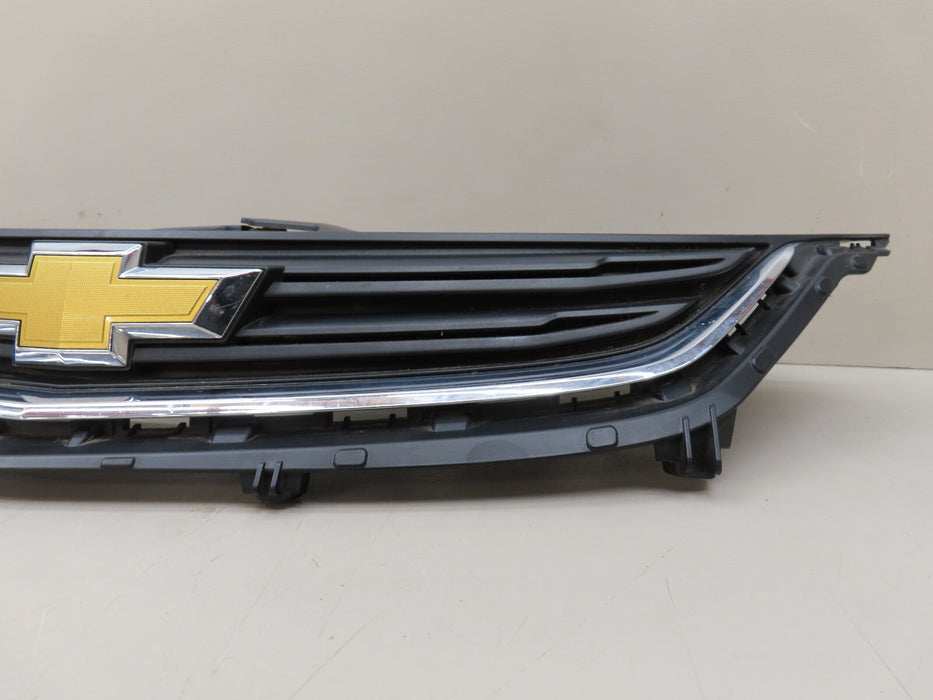 2017-2020 CHEVROLET SONIC FRONT UPPER GRILLE GRILL W/EMBLEM OEM 94538130