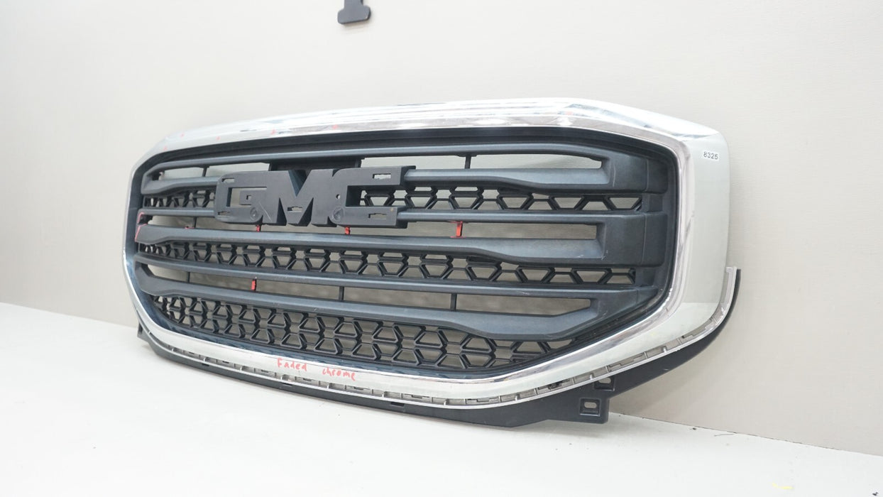 2017-2019 GMC ACADIA SLE FRONT BUMPER RADIATOR GRILLE OEM 23159133