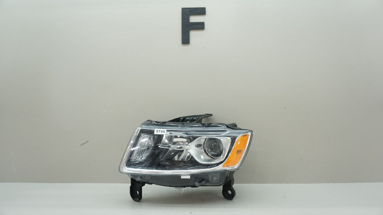 2014-2015 JEEP GRAND CHEROKEE FRONT LEFT DRIVER SIDE HEADLIGHT HALOGEN OEM 14 15