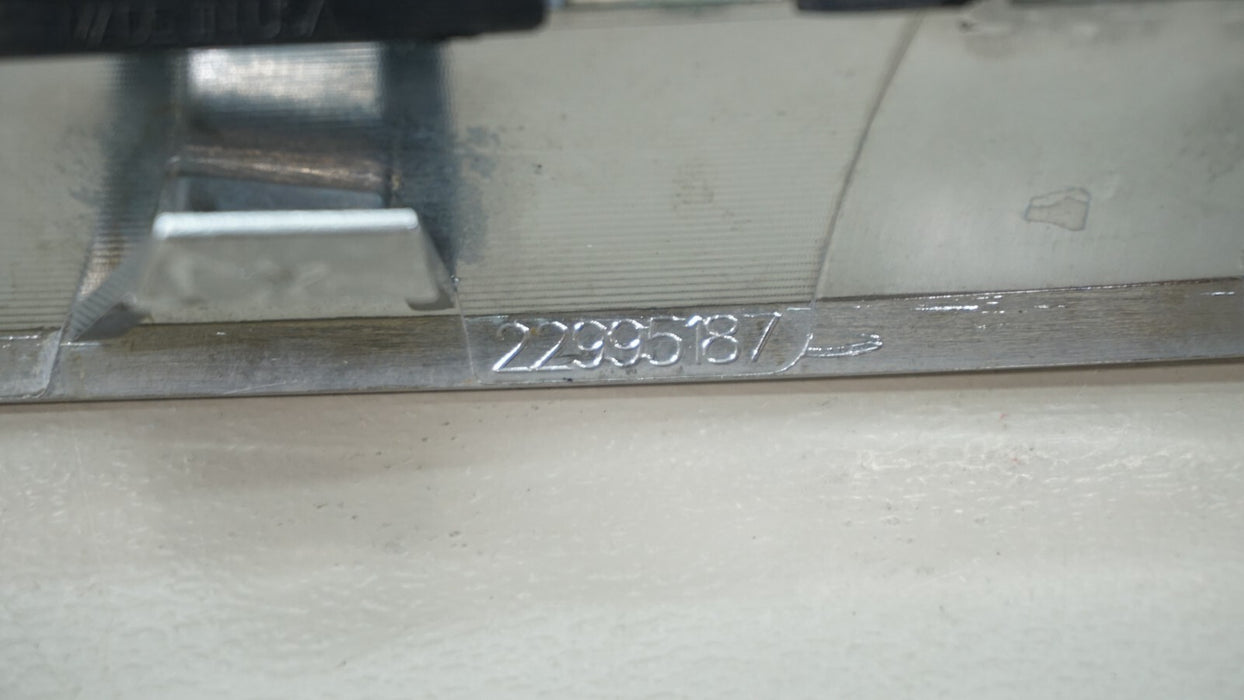 2014-2016 CHEVROLET IMPALA FRONT UPPER GRILLE GRILL OEM 22995187