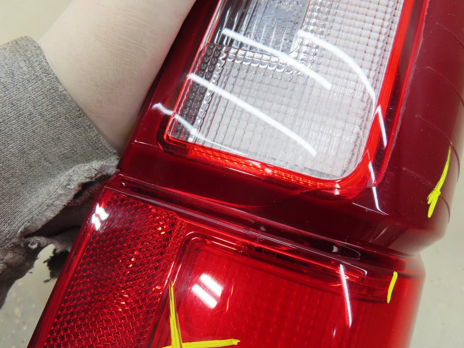 2020-2022 FORD F250 F-250 F350 F-350 REAR RIGHT PASSENGER TAIL LIGHT OEM