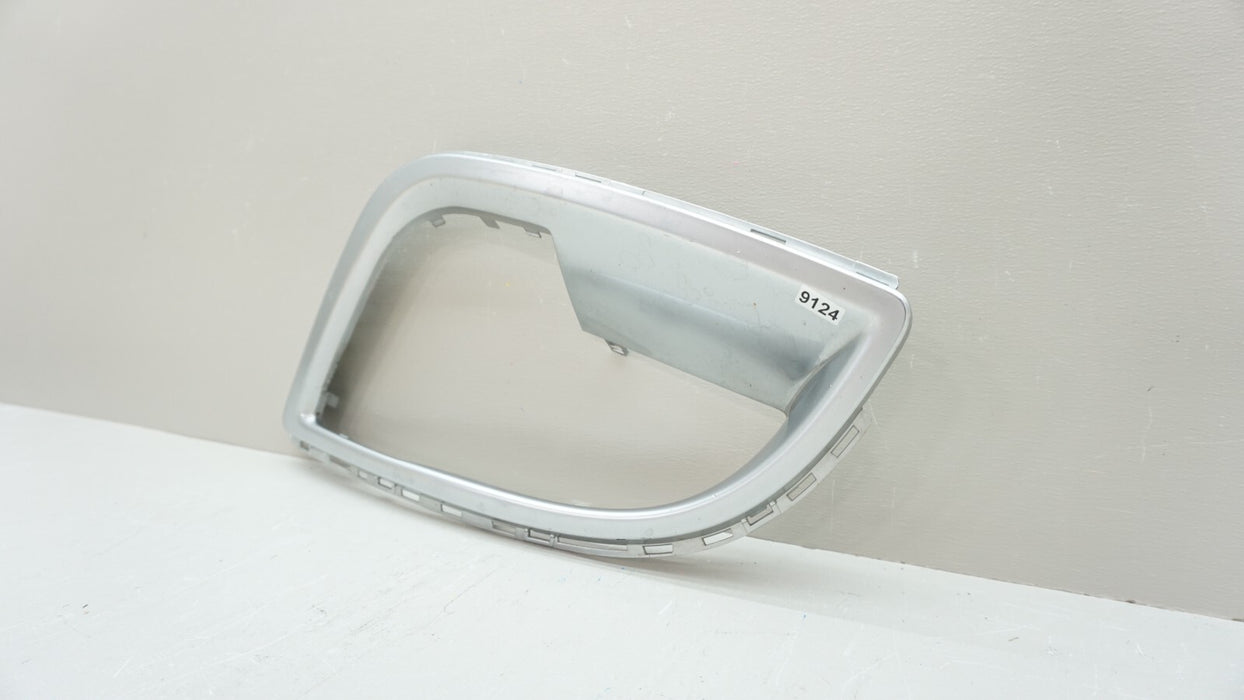 2010-2016 BUICK REGAL FRONT RIGHT FOG LIGHT TRIM COVER OEM 13267844