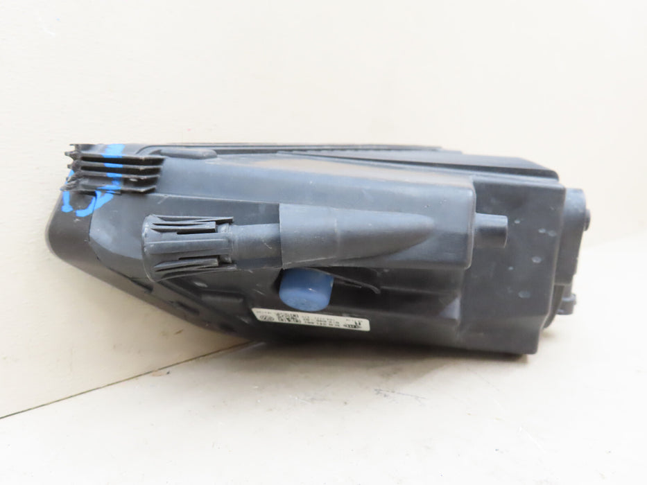 2018-2020 VOLKSWAGEN ATLAS FRONT RIGHT PASSENGER SIDE FOG LIGHT OEM