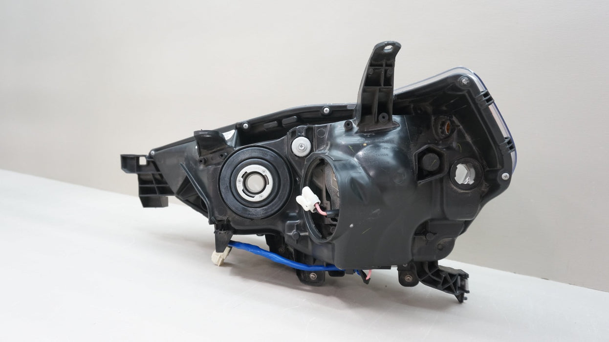 2014-2020 TOYOTA 4RUNNER FRONT RIGHT SIDE HALOGEN HEADLIGHT AFTERMARKET CAPA
