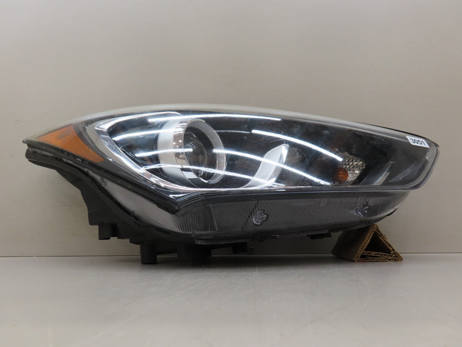 2017 2018 HYUNDAI SANTA FE SPORT FRONT RIGHT PASSENGER SIDE HEADLIGHT OEM