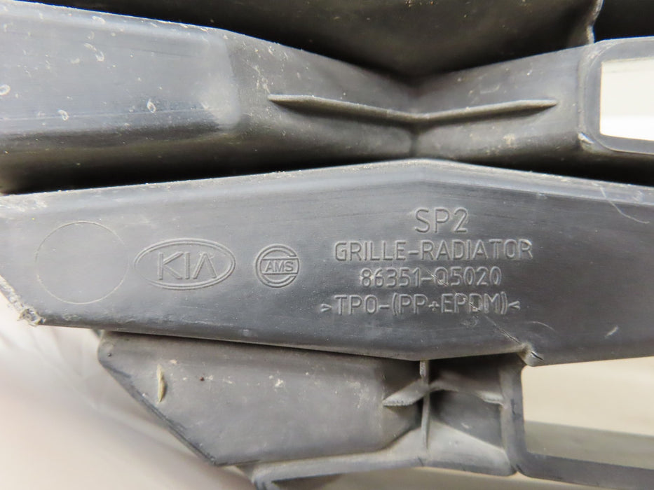 2020-2022 KIA SELTOS FRONT RADIATOR GRILLE OEM