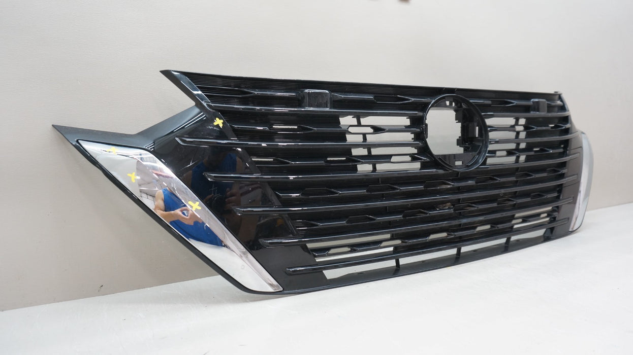 2024-2025 NISSAN SENTRA FRONT BUMPER RADIATOR GRILLE OEM 6220A6LY0A