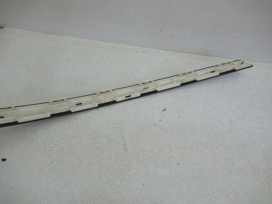 2017 2019 2020 BENTLEY BENTAYGA PASSENGER REAR BUMPER MOULDING TRIM PANEL OEM