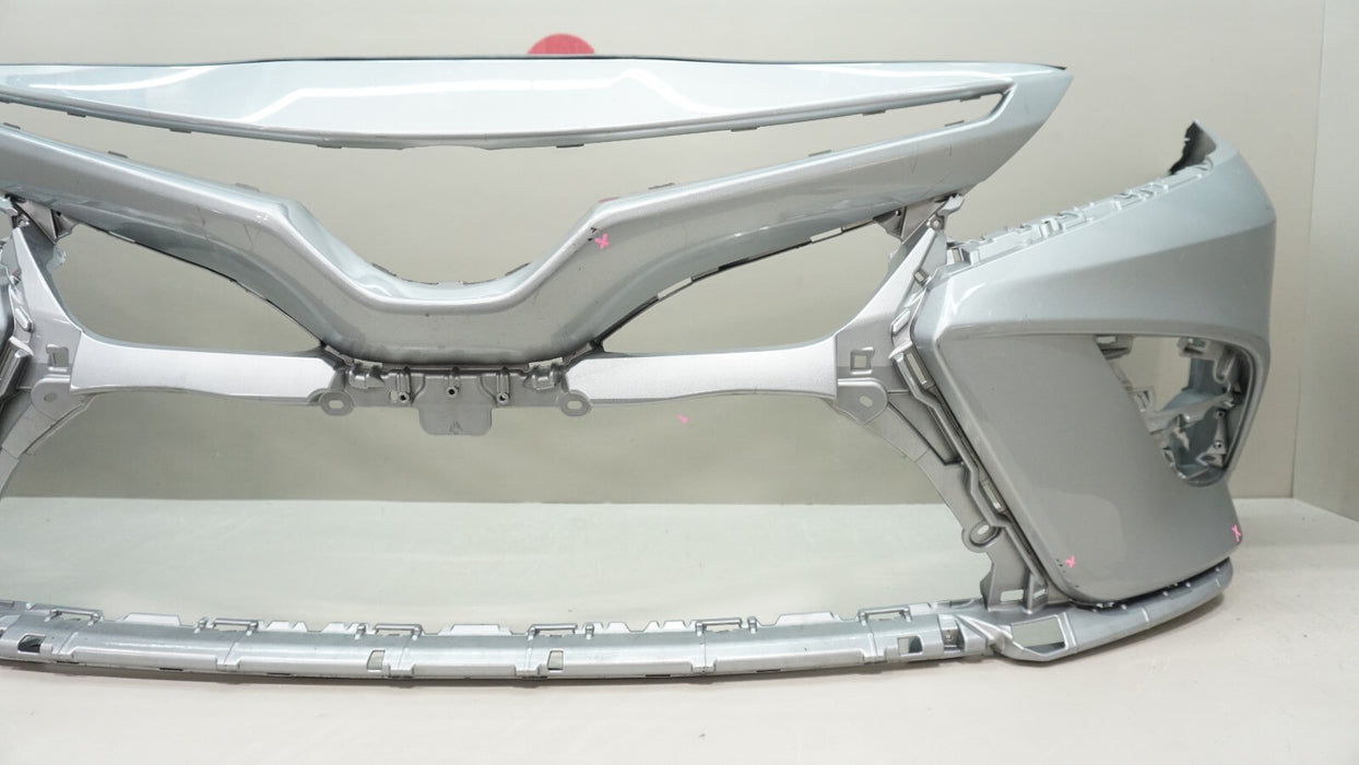 2018-2020 TOYOTA CAMRY FRONT BUMPER COVER 52119-06E20 OEM 18 19 20