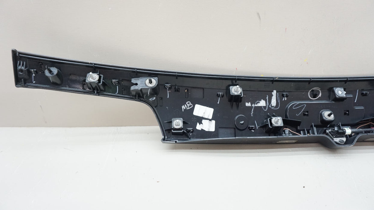 2016-2021 JEEP GRAND CHEROKEE LIFTGATE LIGHT MOLDING OEM 1WD55TRMAD