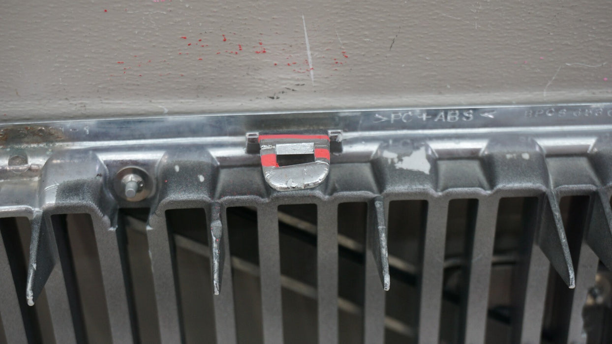 1999-2003 VOLVO S80 FRONT BUMPER CENTER GRILL GRILLE OEM 9178087