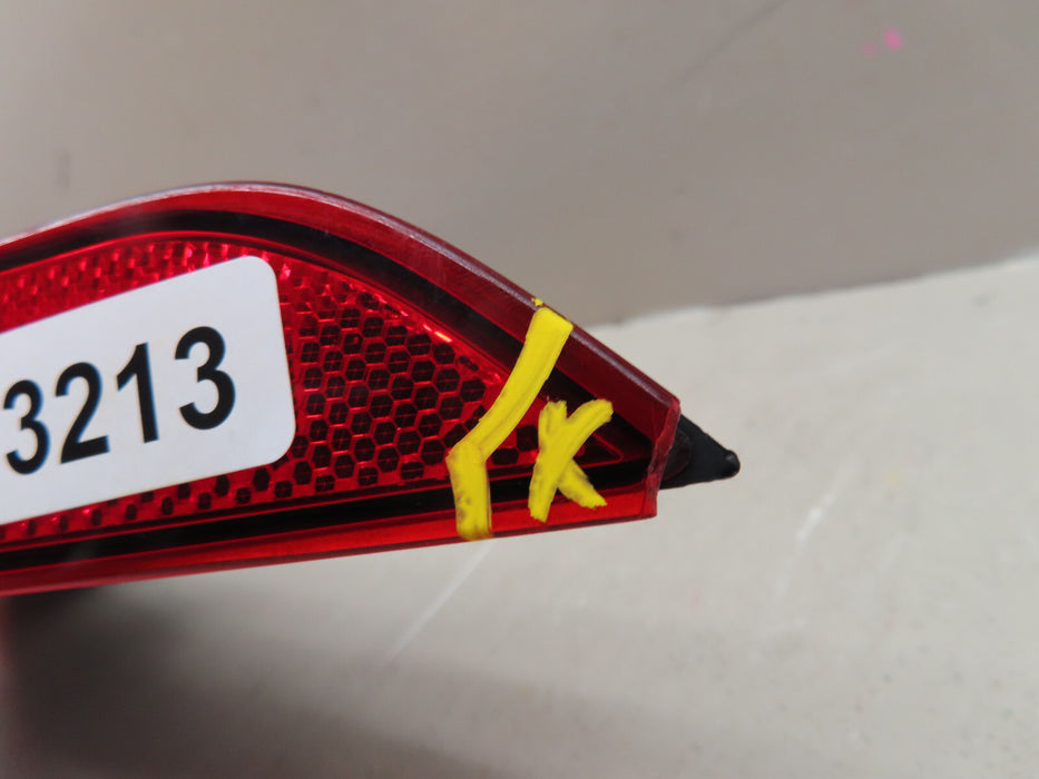 2014-2017 PORSCHE CAYENNE REAR RIGHT PASSENGER LOWER BUMPER TAIL LIGHT OEM