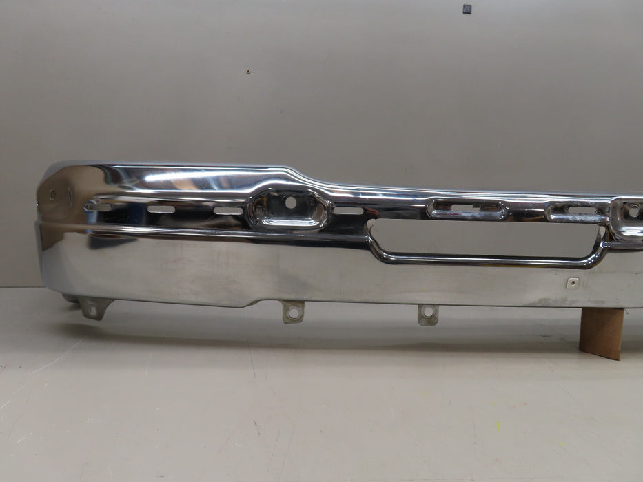 2003-2007 CHEVROLET SILVERADO 1500,2500 AVALANCHE FRONT UPPER BUMPER COVER OEM