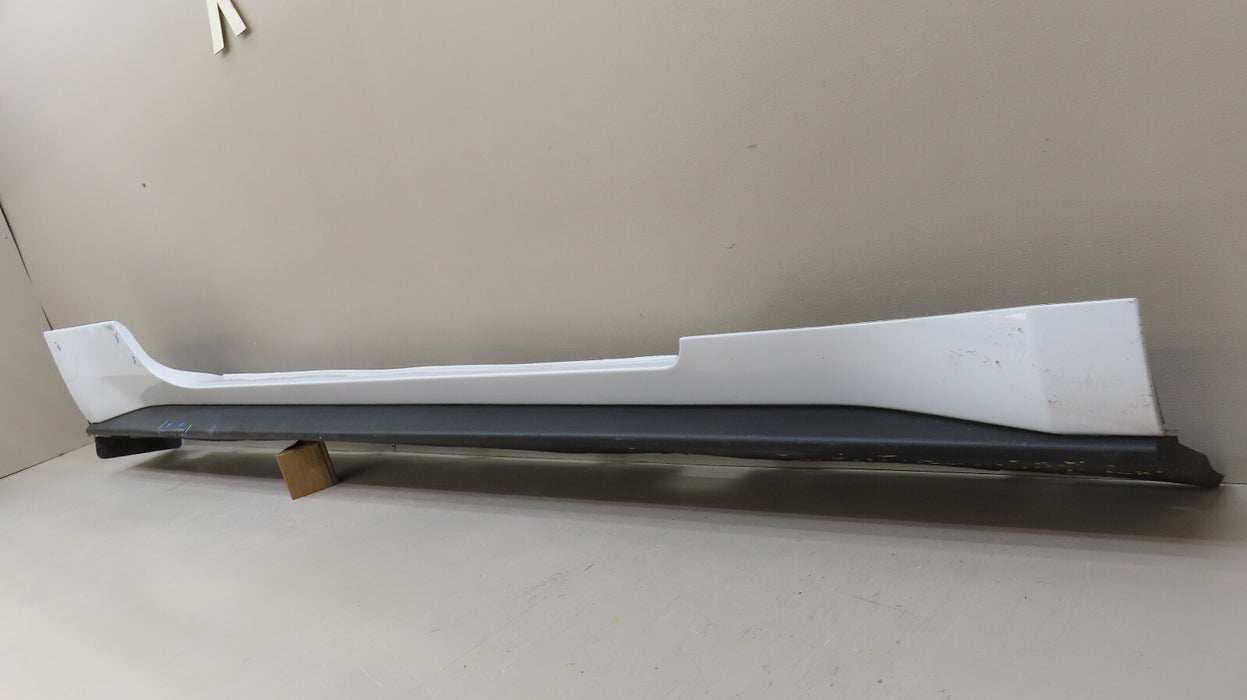 2015-2023 FORD MUSTANG MK6 PASSENGER SIDE ROCKER PANEL MOLDING OEM FR3B6310154A