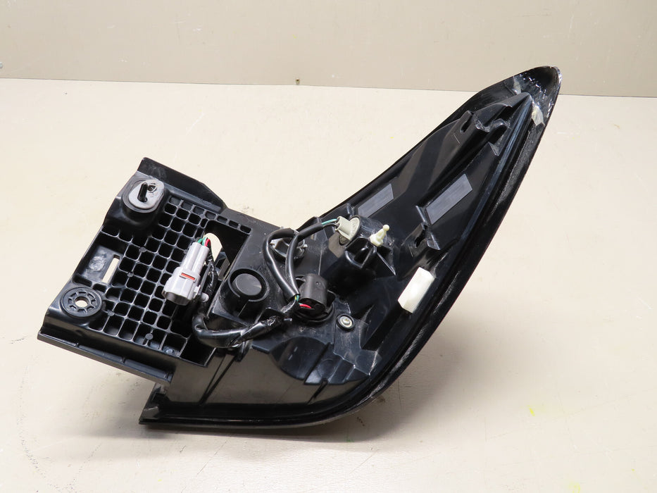 2020 2021 2022 SUBARU OUTBACK REAR LEFT DRIVER SIDE TAIL LIGHT LAMP OUTER OEM