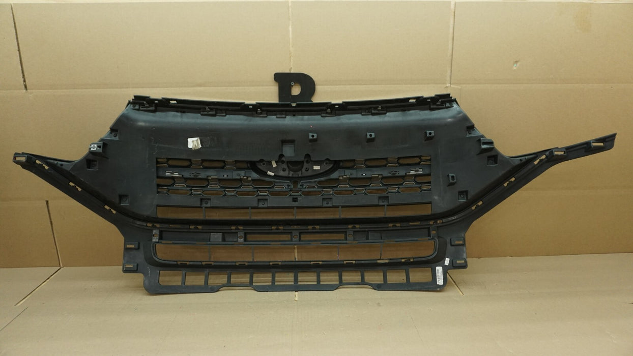 2020-2022 FORD EXPLORER XLT FRONT CENTER GRILLE ASSEMBLY OEM LB5B-8200-CD5YZ9