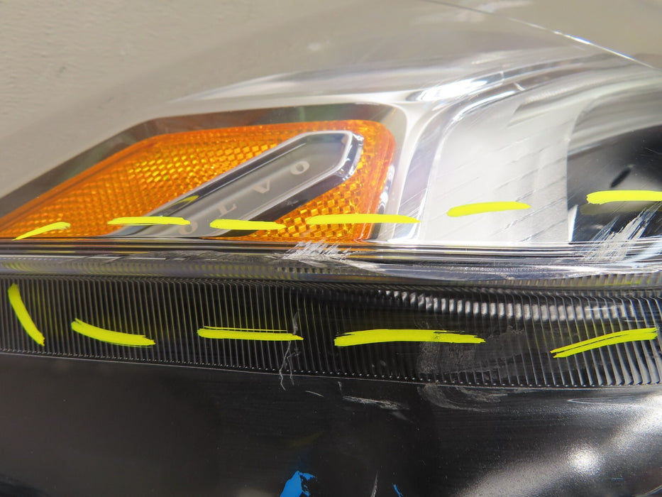 2019-2022 VOLVO XC40 FULL LED RIGHT PASSENGERS SIDE HEADLIGHT OEM PARTS ONLY