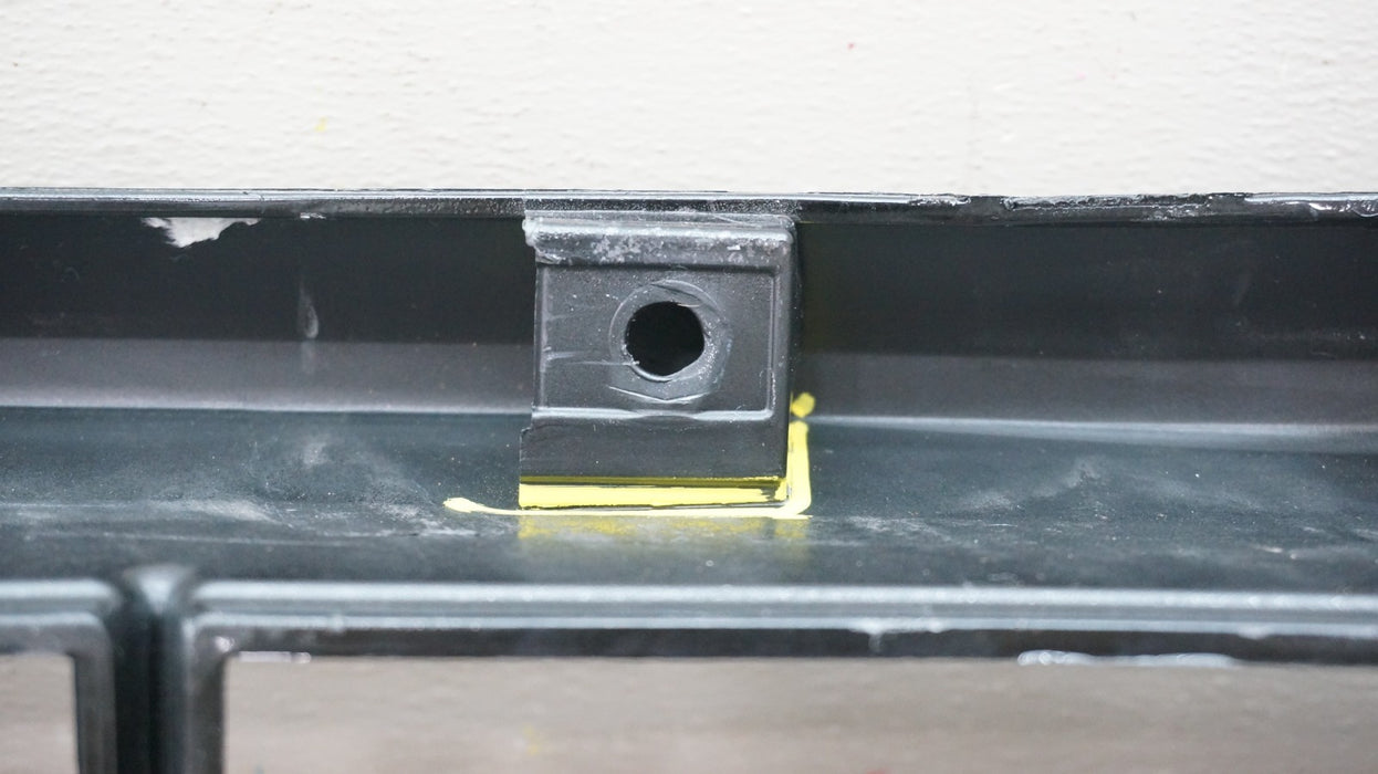 2021-2025 GMC YUKON FRONT BUMPER LOWER VALANCE COVER 86782898 OEM