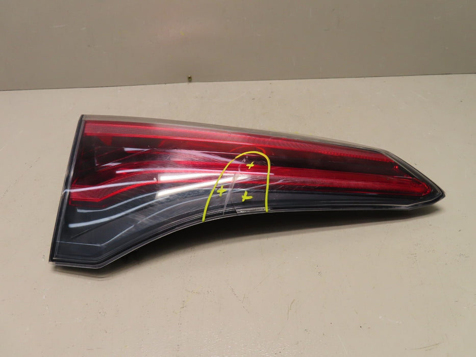 2016 2017 2018 TOYOTA RAV4 LEFT LH INNER GATE MOUNTED TAIL LIGHT OEM