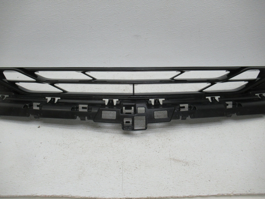 2019 2020 CHEVROLET MALIBU FRONT LOWER BUMPER GRILL GRILLE OEM