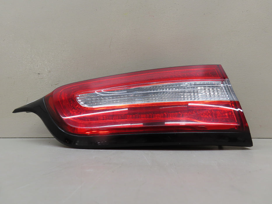 2014-2018 JEEP CHEROKEE REAR RIGHT PASSENGER TAIL LIGHT INNER OEM 68102920AC