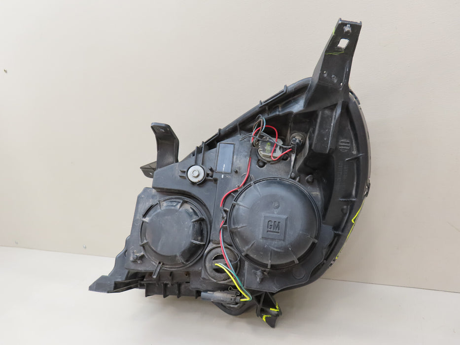 2016 2017 CHEVROLET EQUINOX FRONT RIGHT PASSENGER HEADLIGHT HALOGEN OEM