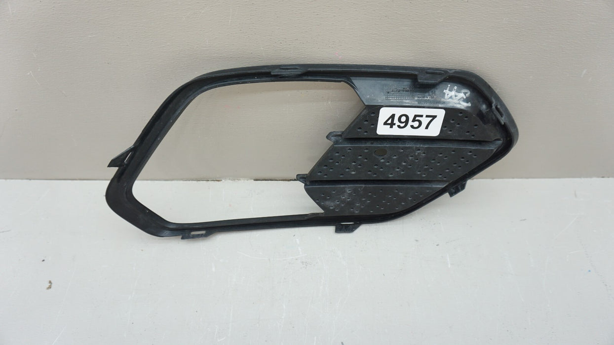 2017-2019 FORD ESCAPE FRONT LEFT DRIVERS SIDE FOG LIGHT BEZEL TRIM GJ54-17K947