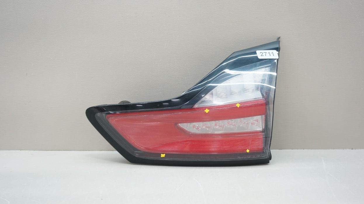 2019-2024 FORD EDGE REAR RIGHT PASSENGER SIDE INNER LED TAIL LIGHT OEM